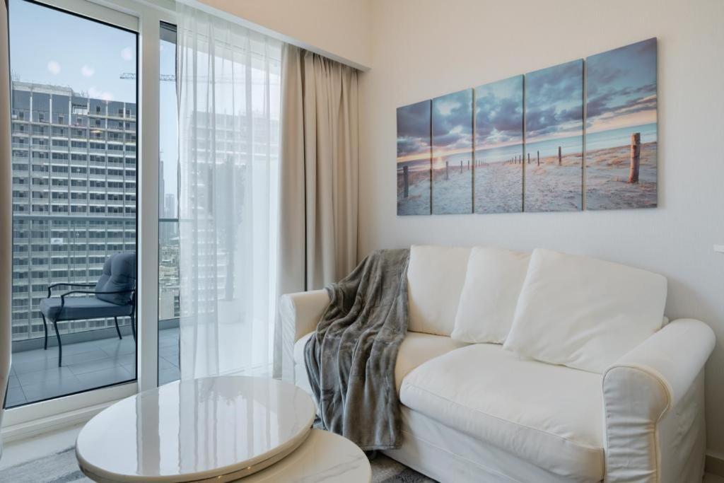 Fantastic One Bedroom Apartment With Burj-Khalifa View Dubaj Zewnętrze zdjęcie